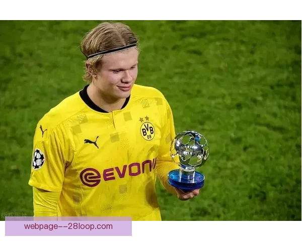 从哈兰德对阵切尔西看德甲前锋体系的战术价值重构与空间利用逻辑